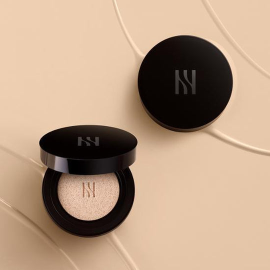 HERA -  Black Cushion Foundation  黑金持久遮瑕粉底氣墊