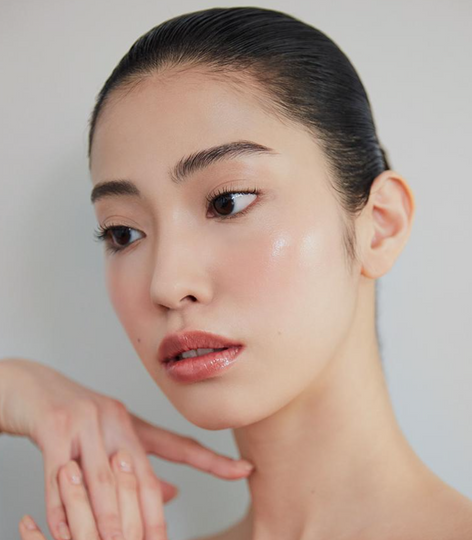 freshian - Egg-like Cushion 蛋殼光氣墊粉底
