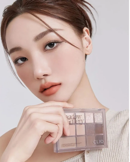 CLIO - Shade & Shadow Palette 十二色全能彩妝盤 - #01 Shadow Gallery