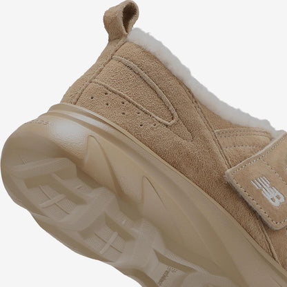 【預訂】韓國 NEW BALANCE Winter Breeze 羊毛版 Mary Jane 代購 - 2色可選